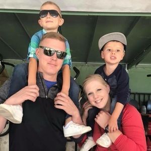 Meet your Posher, Brandon